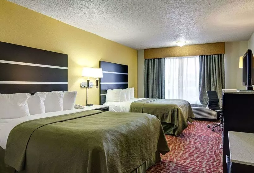 هتل Quality Inn Fort Smith I540
