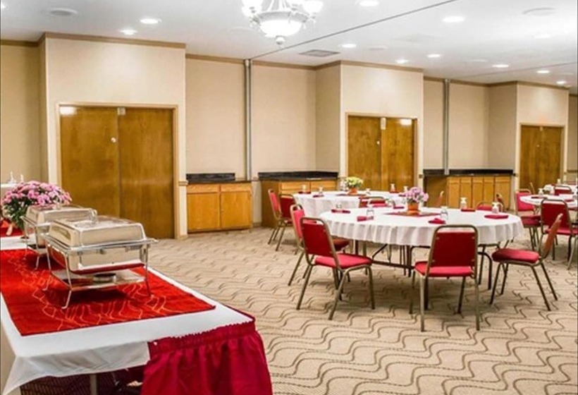 فندق Quality Inn