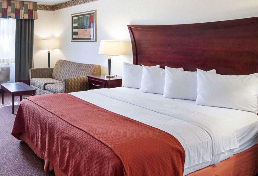 هتل Quality Inn