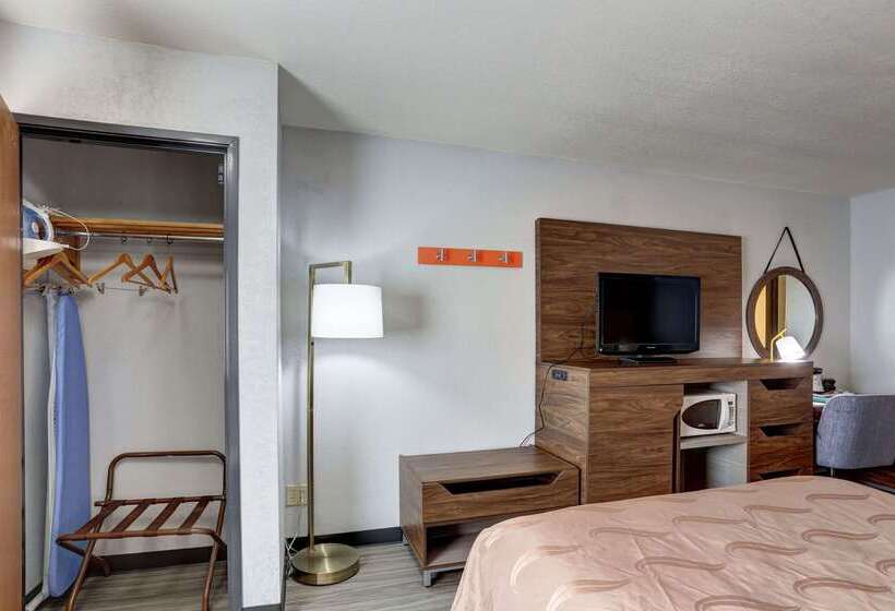 فندق Quality Inn Pierrefort Pierre