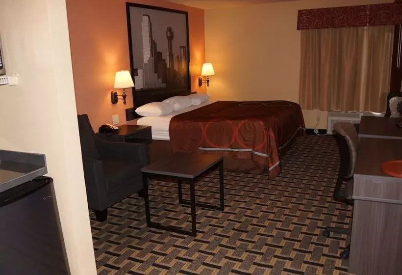 ホテル Super 8 By Wyndham Farmers Branch/north Dallas