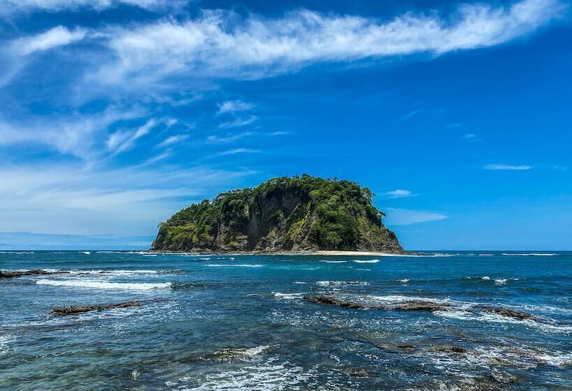 هتل Cabanas Lamaite