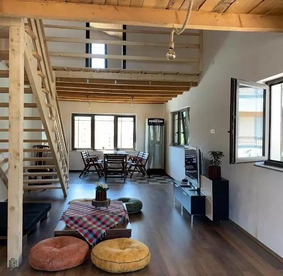 هاستل Guest House Tivko Katce Gostivar