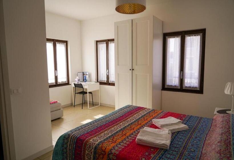 بنسيون Locanda Al Museo