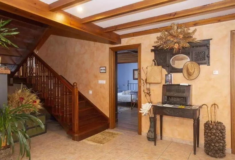 ホテル Rural As Laguas