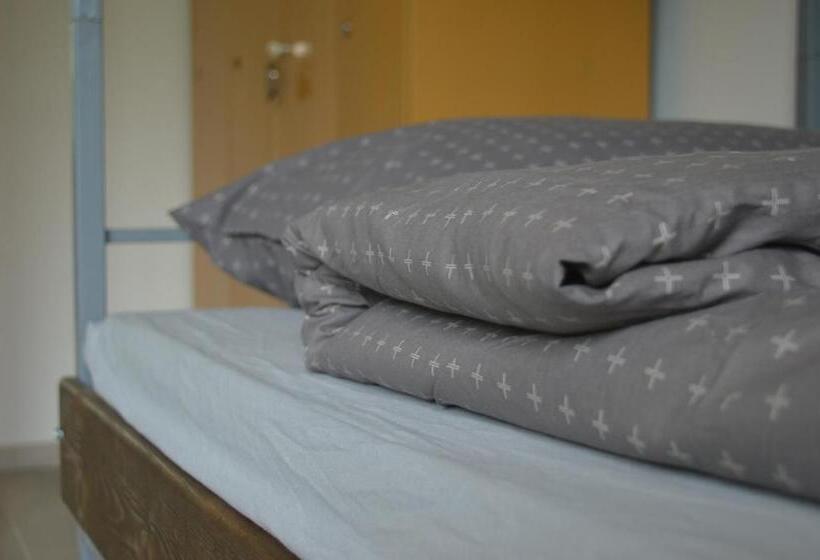 Mystic River Design Hostel