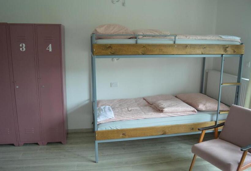 Mystic River Design Hostel