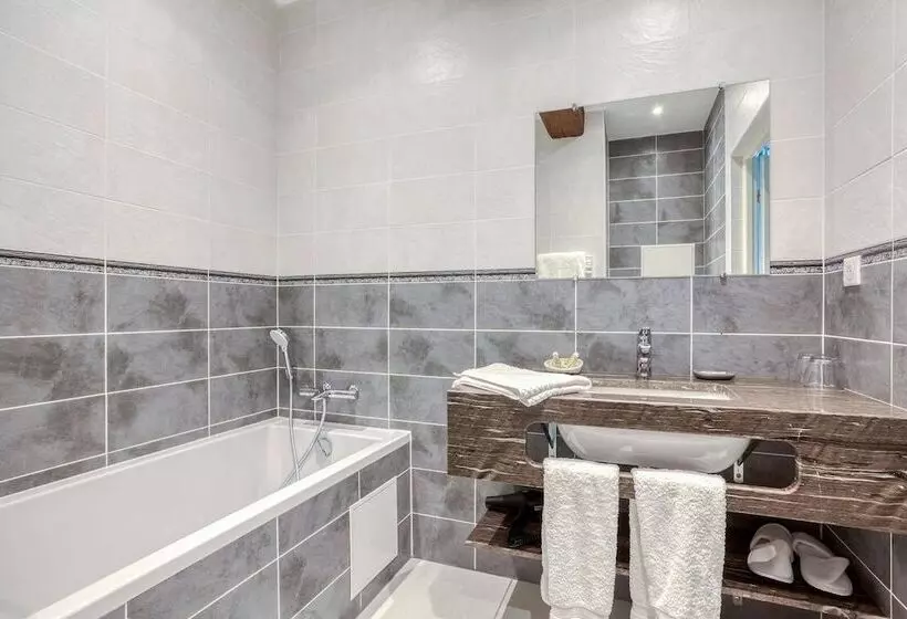 ペンション Le Clos Des Pervenches