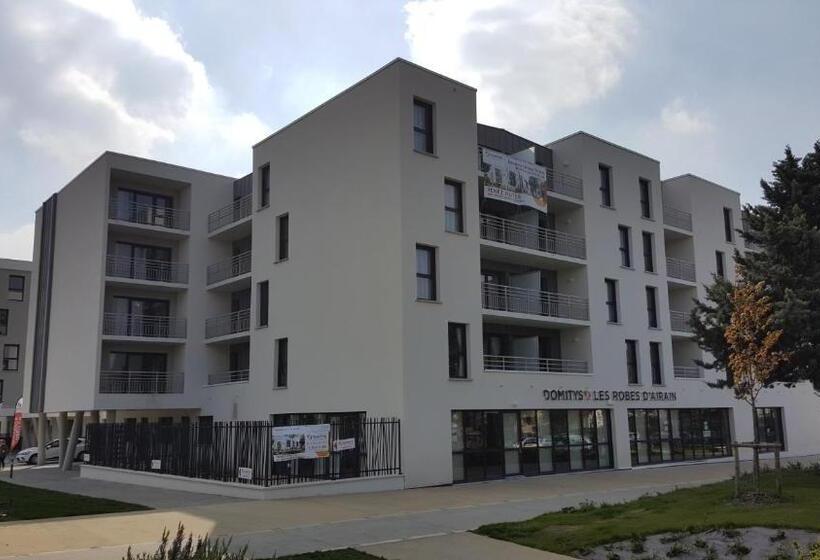 Domitys   Les Robes D Airain