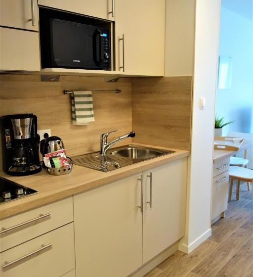 Domitys   Les Robes D Airain