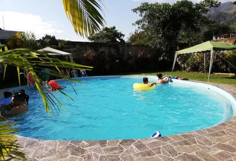 هتل Hospedaje Mara