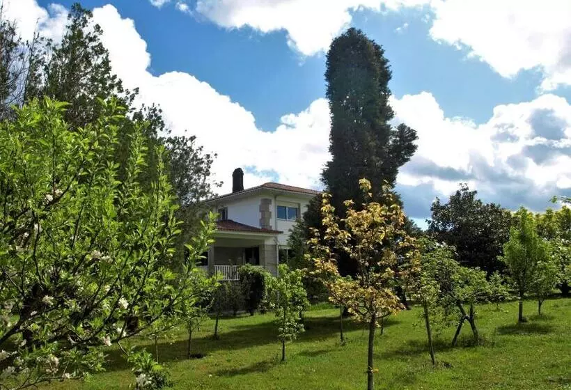 Albergue Pallanes