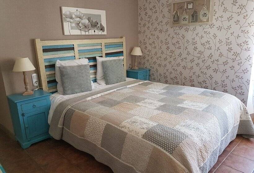 צימר The Imperials