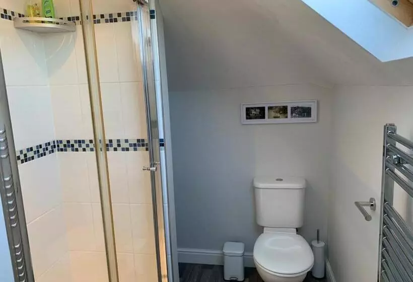 Aamiaismajoitus (B&B) Trethewey Guest House