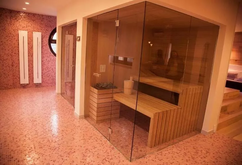 ホテル Astrea Wellness & Spa