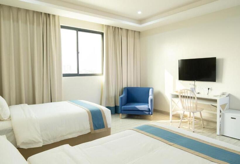 هتل Hampton Suites