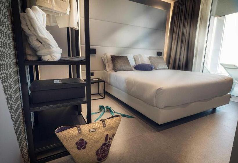 هتل J44 Lifestyle