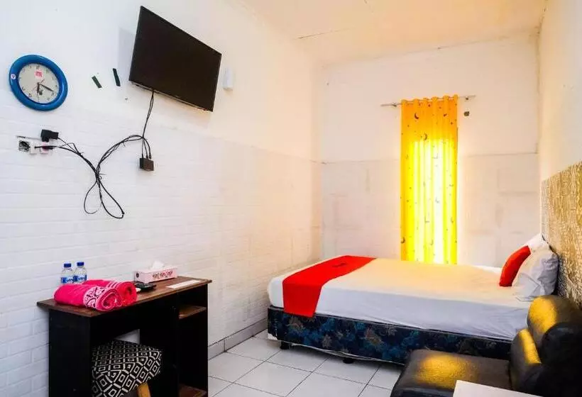 Majatalo Reddoorz Syariah @ Colomadu 2