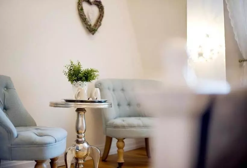 Majatalo Villa Geriwada