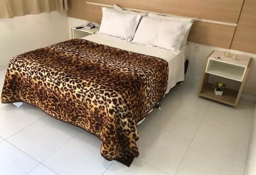 Hotelli Pousada Lunara