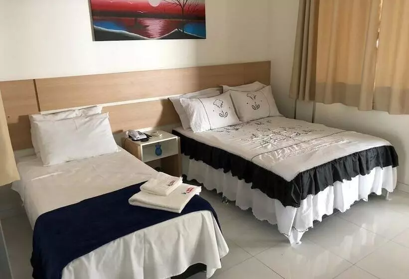 Hotelli Pousada Lunara