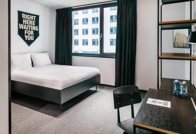 Hotel The Social Hub Berlin Alexanderplatz