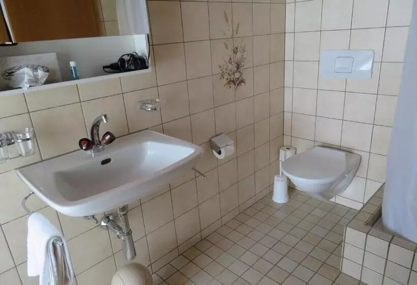 Majatalo Landhaus An Der Thur