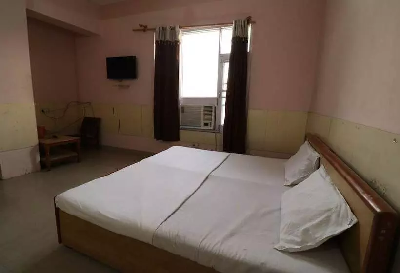 Spot On 37324 Hotel Grace