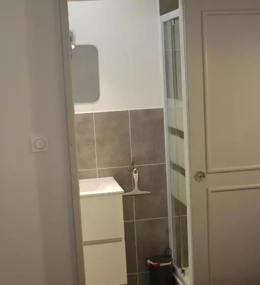 Aamiaismajoitus (B&B) Gîte Le Pied Du Géant   Local Sécurisé Pour Les Vélos