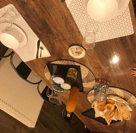 Bed and Breakfast Gîte Le Pied Du Géant Local Sécurisé Pour Les Vélos