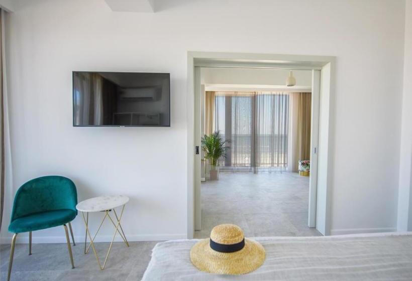 هتل Lemon Cliff Luxury B&b