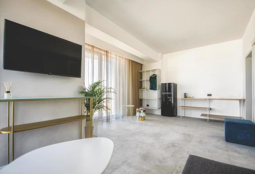 هتل Lemon Cliff Luxury B&b