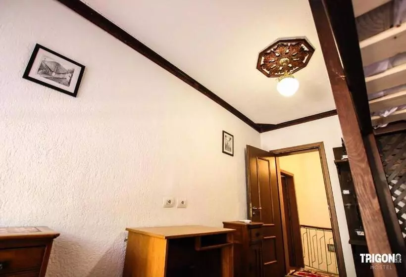 Trigona Hostel
