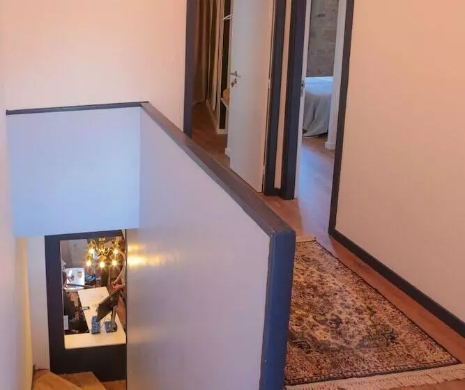 Caminha Hostel & Suites