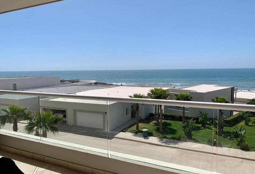 La Jolla Excellence, Exclusive Front Beach!