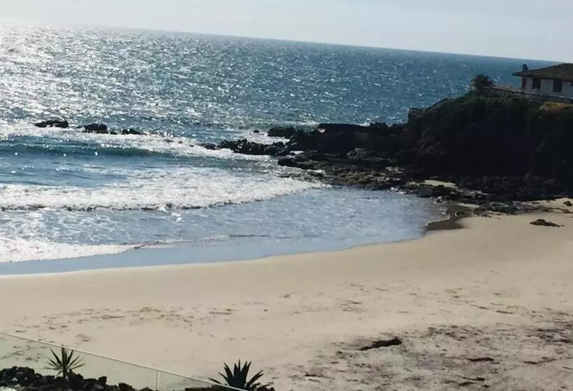 La Jolla Excellence, Exclusive Front Beach!