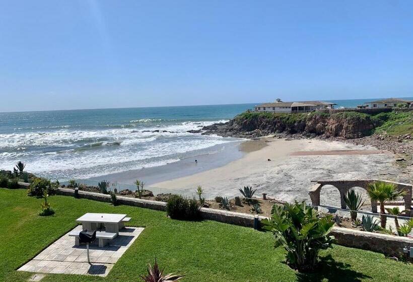 La Jolla Excellence, Exclusive Front Beach!