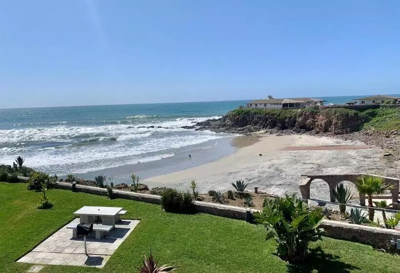 La Jolla Excellence, Exclusive Front Beach!