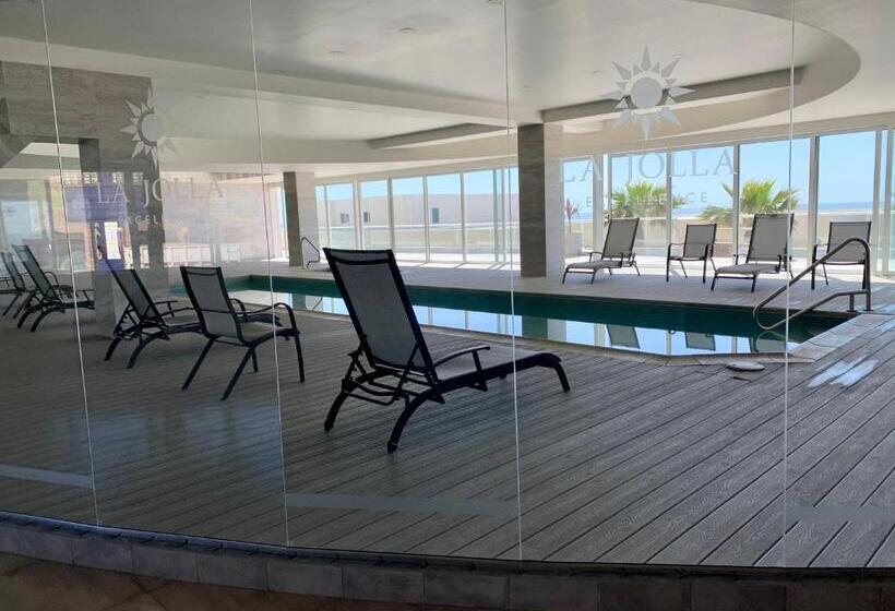 La Jolla Excellence, Exclusive Front Beach!