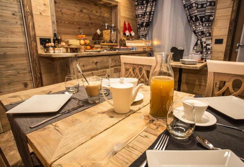 بنسيون Alpine Rooms Guesthouse