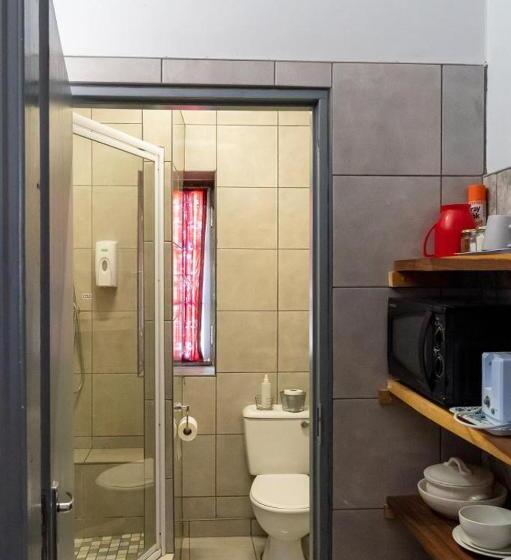 פנסיון Keetmanshoop Self Catering