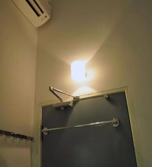 پانسیون Teruntum 96 Guesthouse