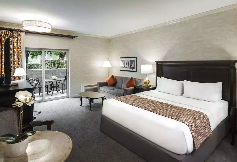 Ayres Hotel Costa Mesa Newport Beach