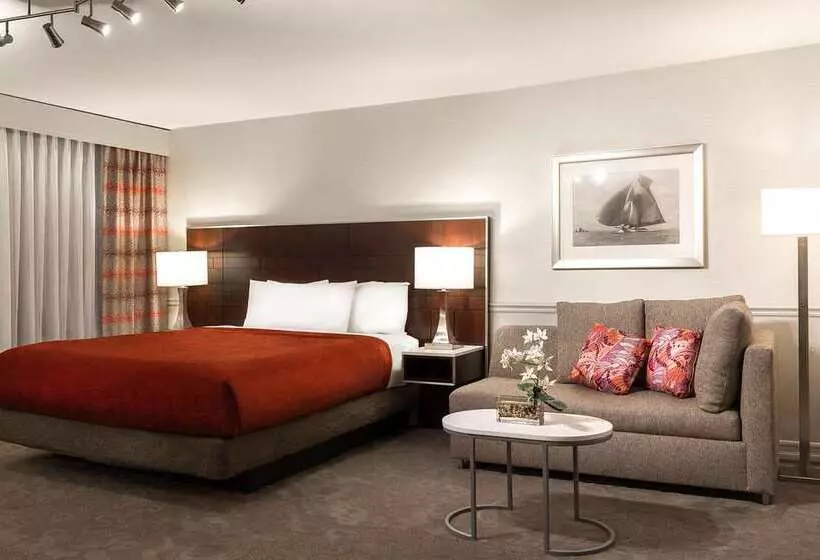 Alo Hotel By Ayres, Orange