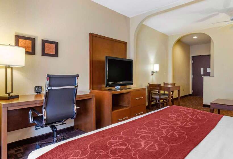 هتل Comfort Suites Near The Galleria