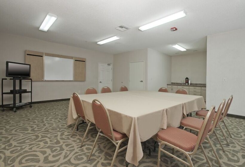 ホテル Comfort Suites Peoria Sports Complex