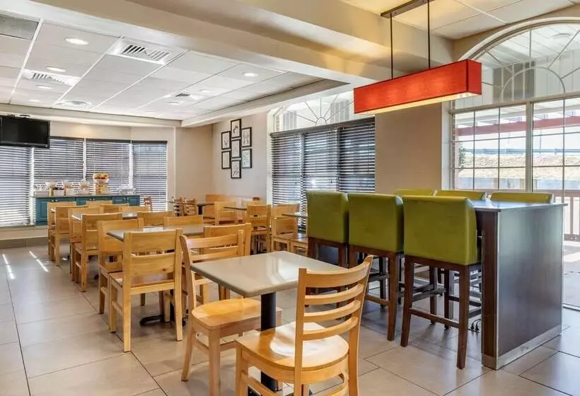 호텔 Country Inn & Suites By Radisson, Lumberton, Nc