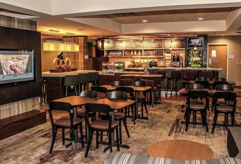 فندق Courtyard Chesapeake Greenbrier