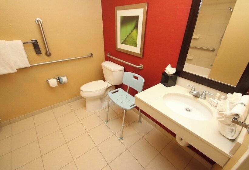 فندق Courtyard Chesapeake Greenbrier