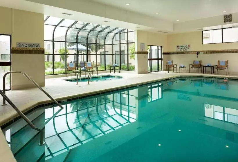 호텔 Courtyard By Marriott Fort Collins